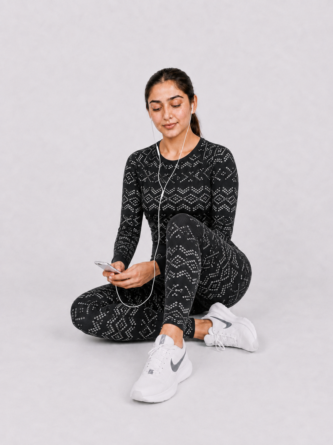 Seamless Baby Soft Dry Fit Women's Suit (Zig Zag Lines)