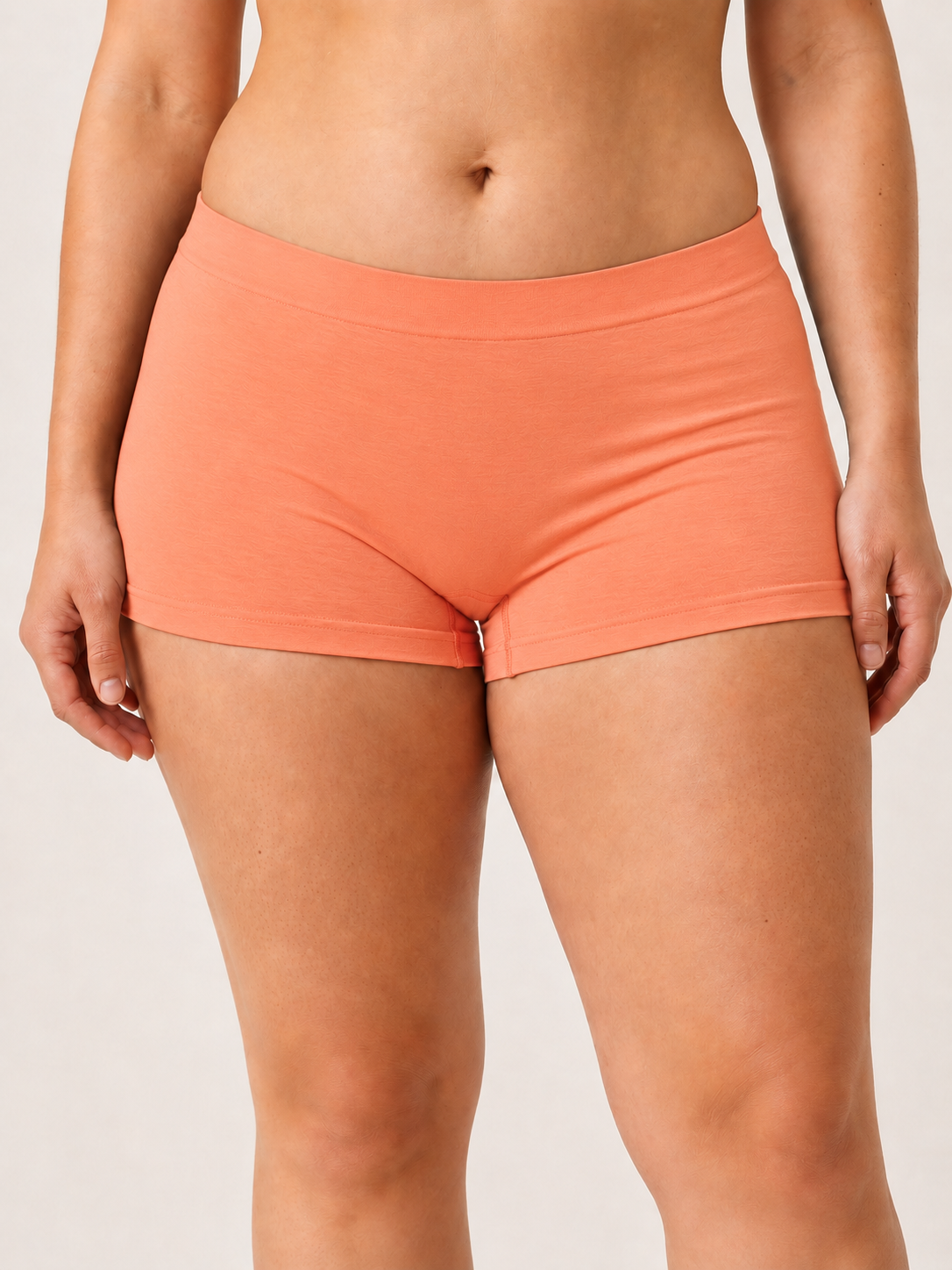 Seamless Boy Short