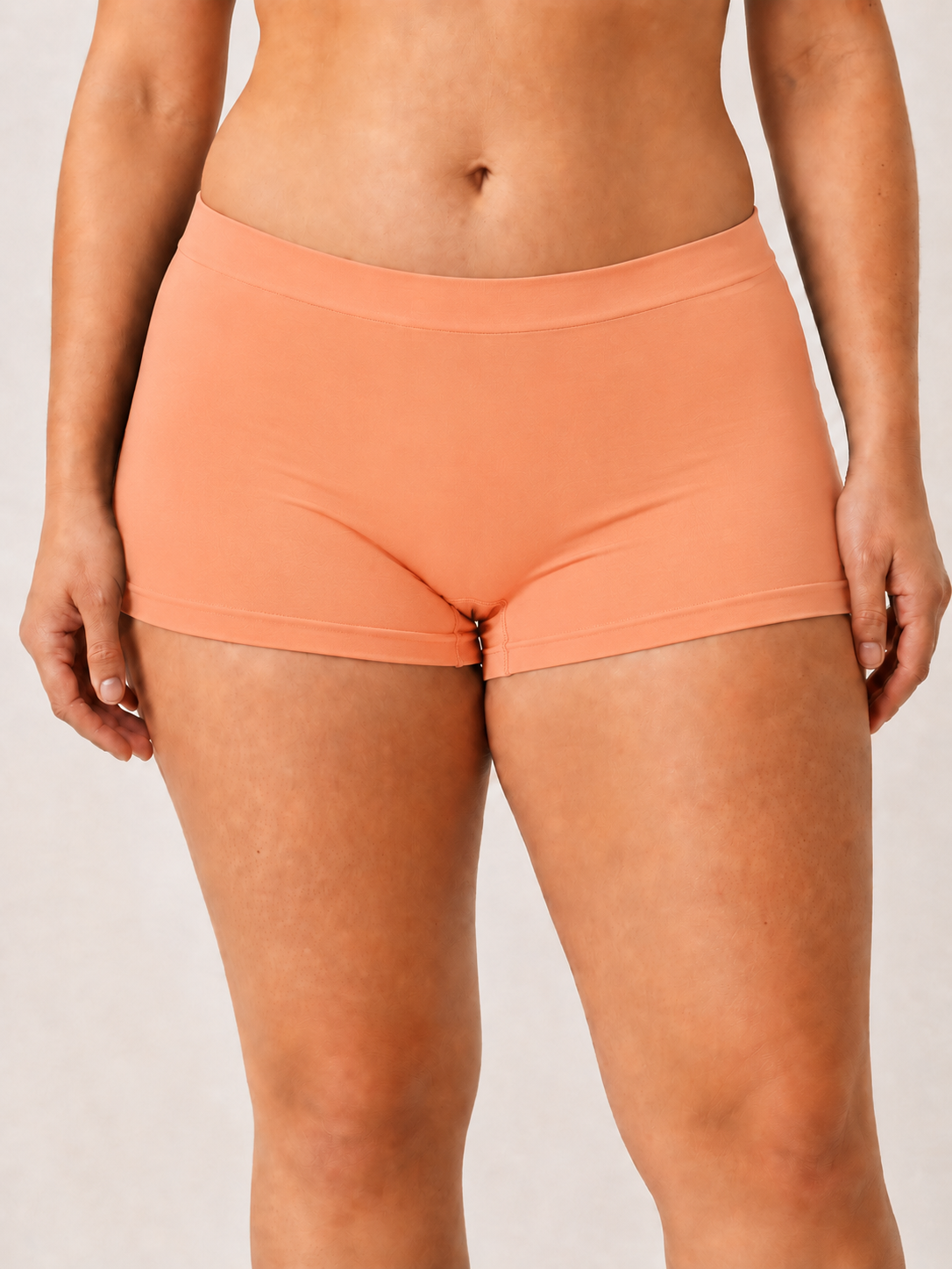 Seamless Boy Short